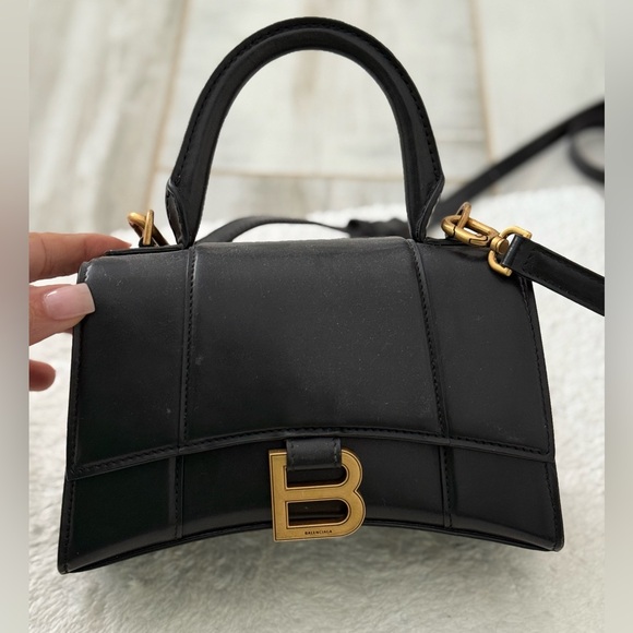 Balenciaga Hourglass XS Leather Top
Handle Satchel - Picture 3 of 9